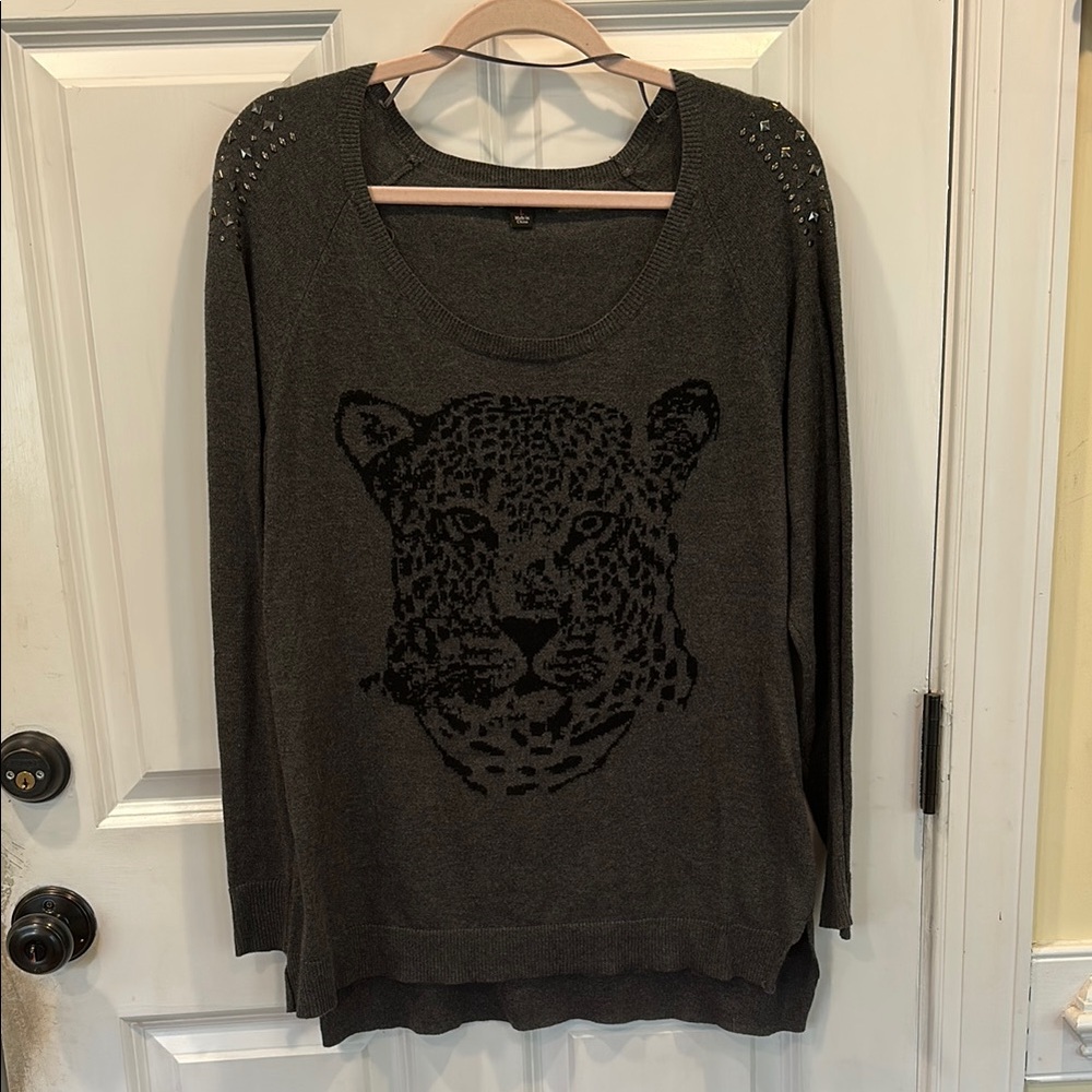 Rock & Republic Black and Gray Crew Neck Sweater with Intricate Patterns